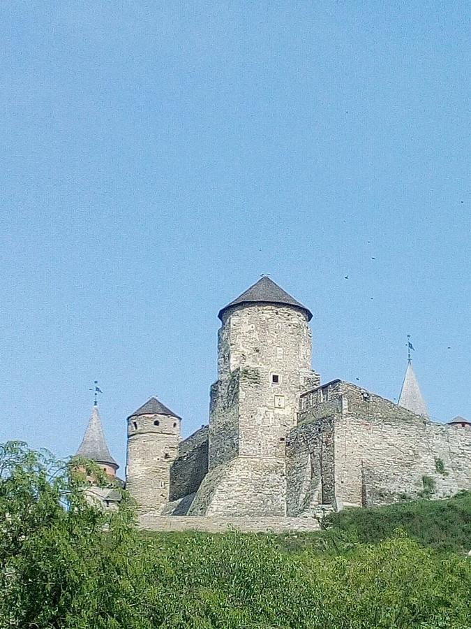 Smotrytska Vezha Hotel Kamianets Podilskyi Bagian luar foto